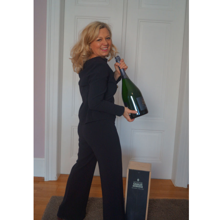 Ladies Night - Vino Vibes